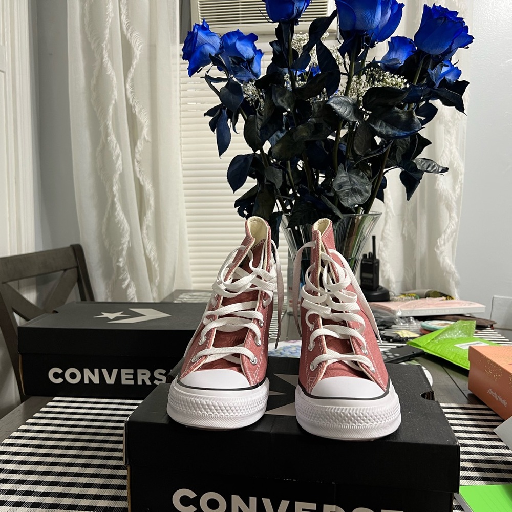 Converse Kids Pink High-Top Sneakers